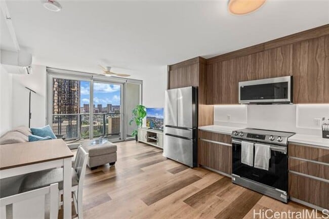 Building Photo - BRAND NEW, fully furnished 1 bedroom w/ parking at The Park on Keeaumoku