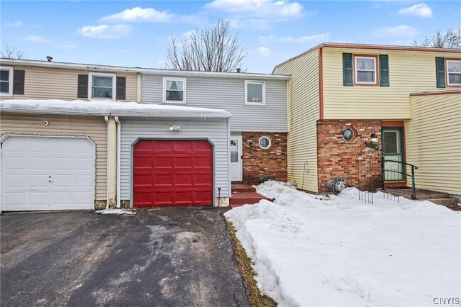 Building Photo - 8015 Marlin Dr