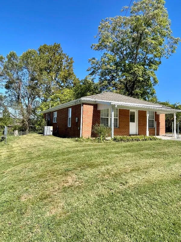 Building Photo - 239 N McWhorter St