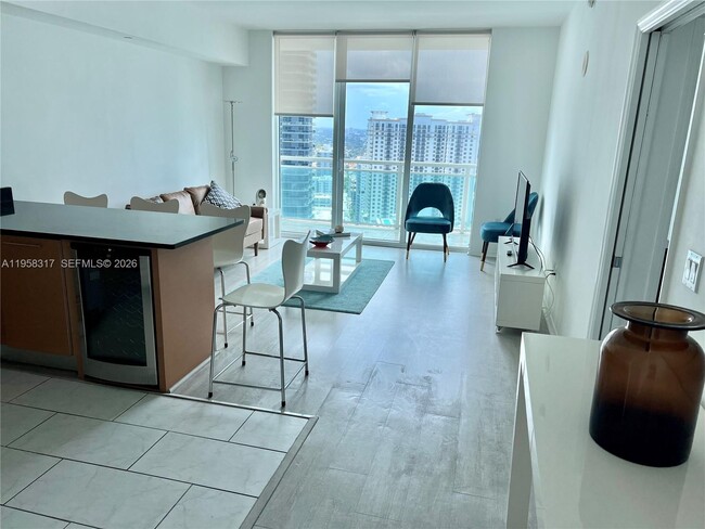 Photo - 951 Brickell Ave Unidad 3509