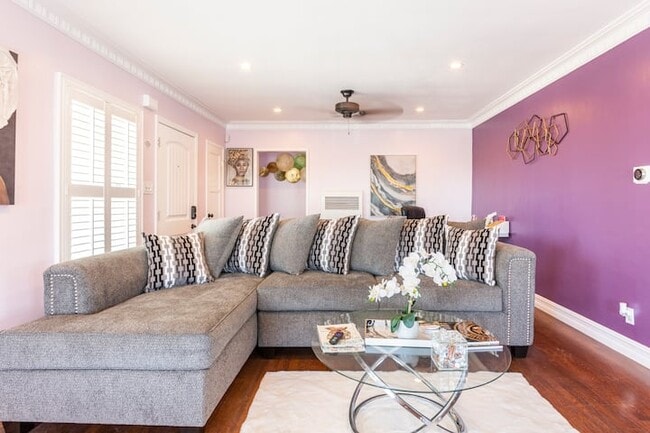 Photo - 6016 S Fairfax Ave