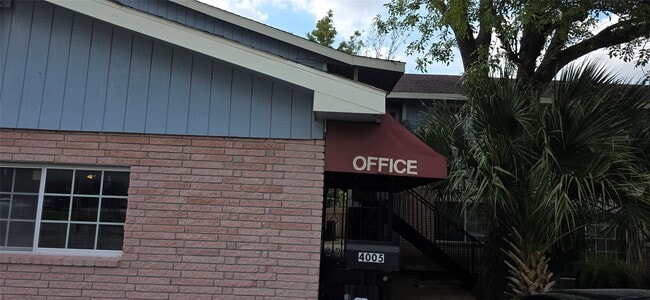 Building Photo - 4005 Irvington Blvd