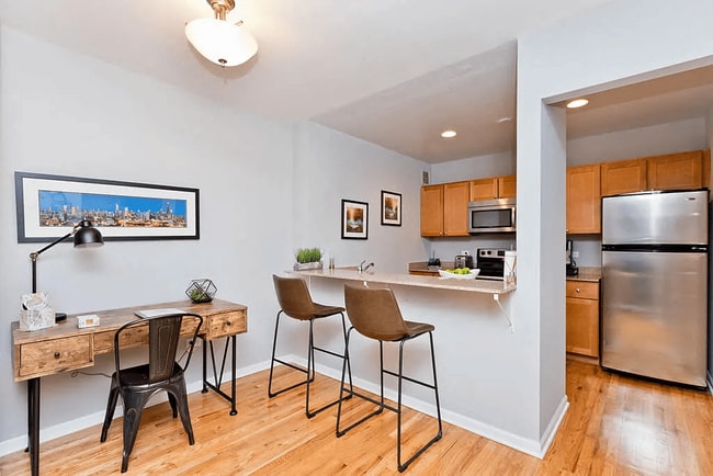 Photo - 4607 N Sheridan Rd Unidad 912