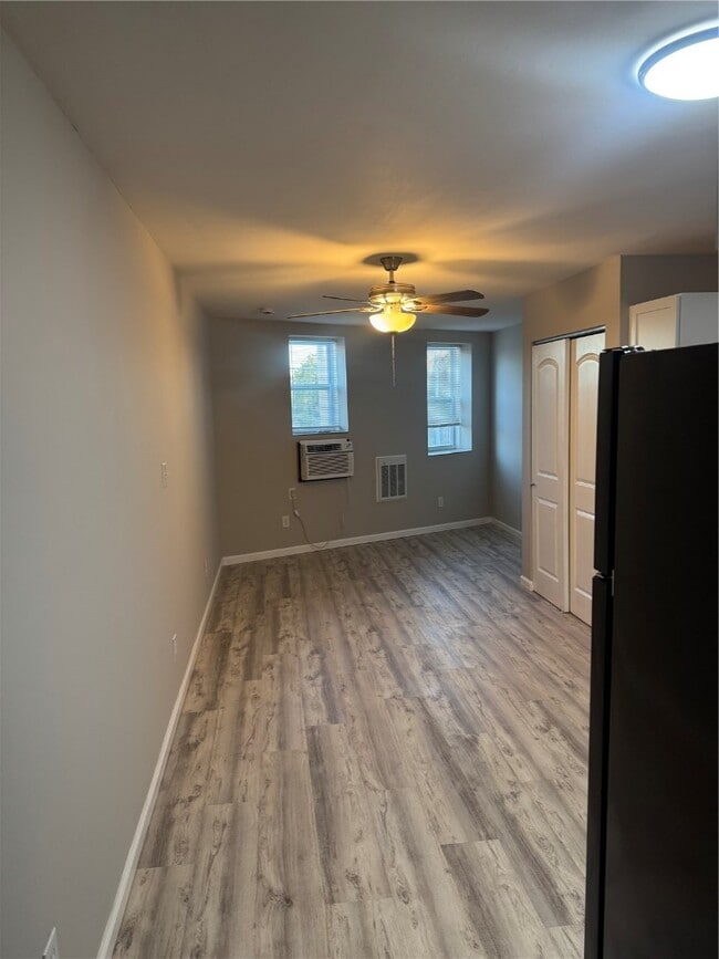 Photo - 3679 S Broadway Unit A