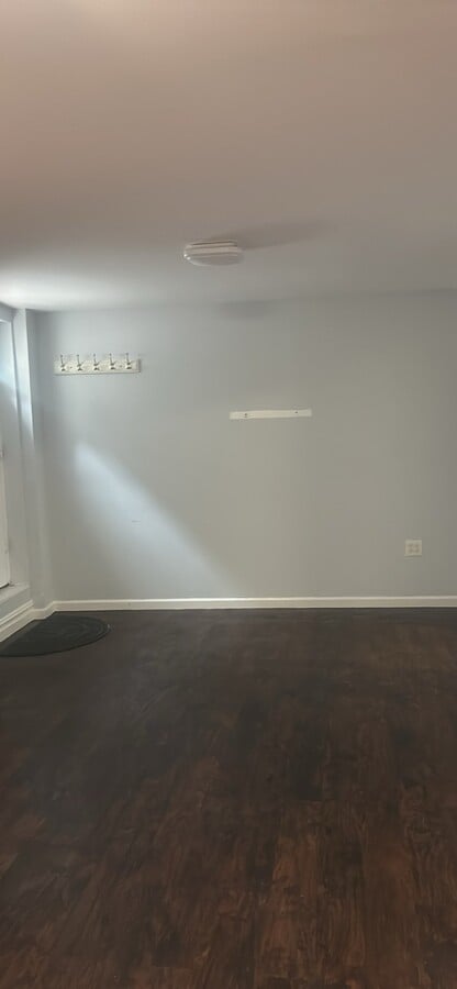 Photo - 17 Dewitt Pl