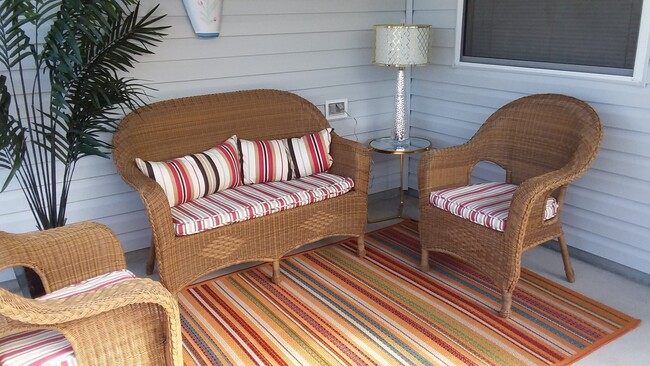 Photo - 1645 Hickory Grove Ln