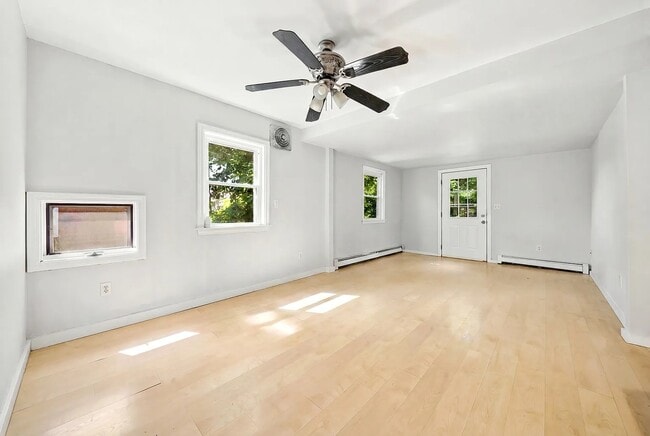 Photo - 722 Highland Ave Unidad 2