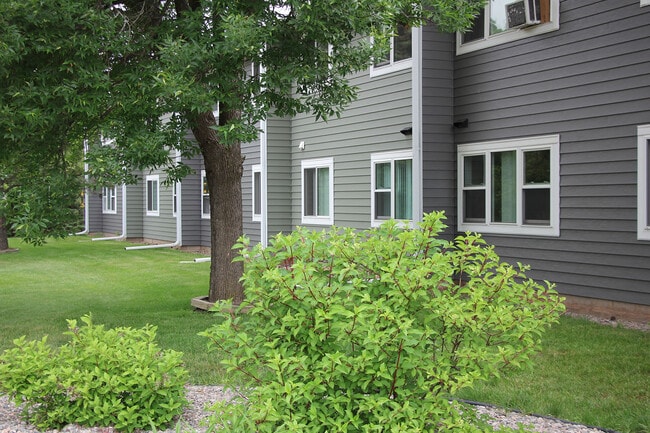 Mountain Manor Apartments