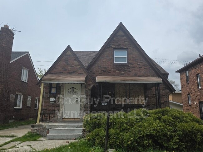 Building Photo - 9635 Everts St