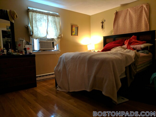 Photo - 92 Sylvia St Unit 2