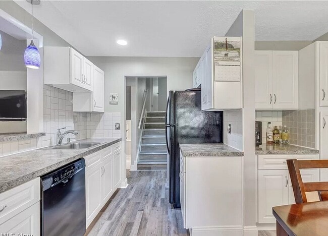 4885 Lear Nagle Rd
