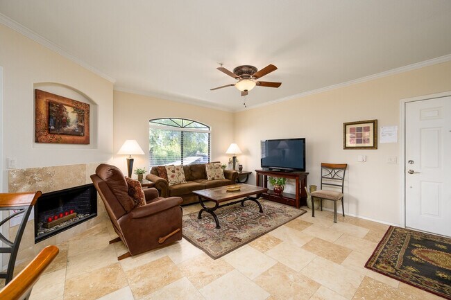 Photo - 15095 N Thompson Peak Pkwy Unidad ID1255479P