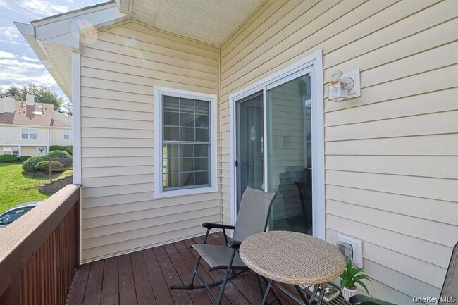 Photo - 2314 Whispering Hills Dr