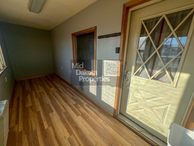 Photo - 508 W 2nd-2 Bedroom house