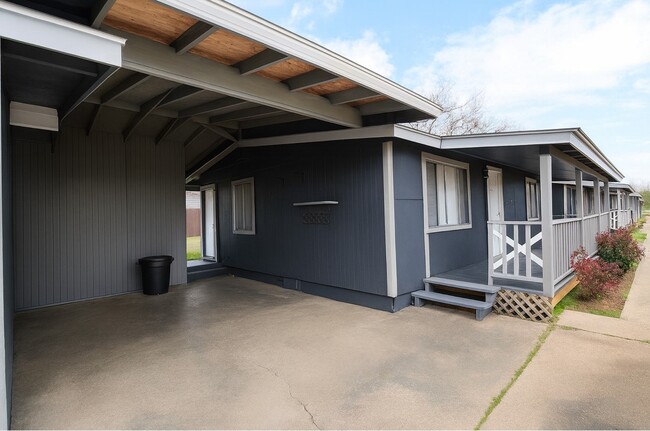 Photo - 123 Stavena Rd Unit 3