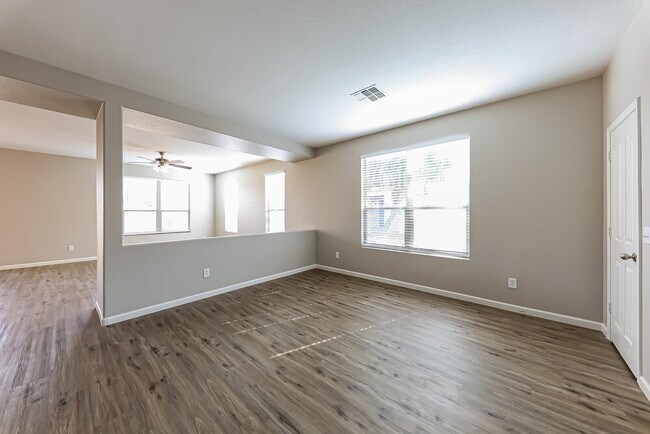 Photo - 16921 W Marconi Ave