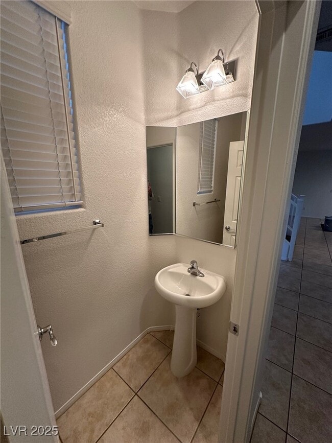 Building Photo - 972 Ambrosia Dr