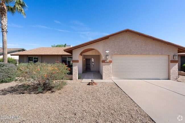 Building Photo - 10910 E Sahuaro Dr Rental