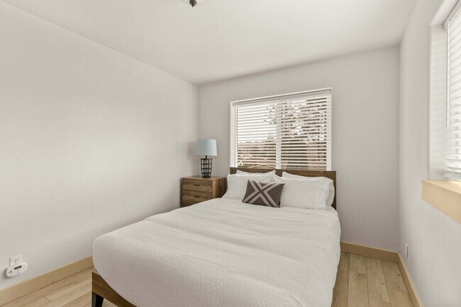 Photo - 3979 NE Johns Ave Unidad SI ID1550282P