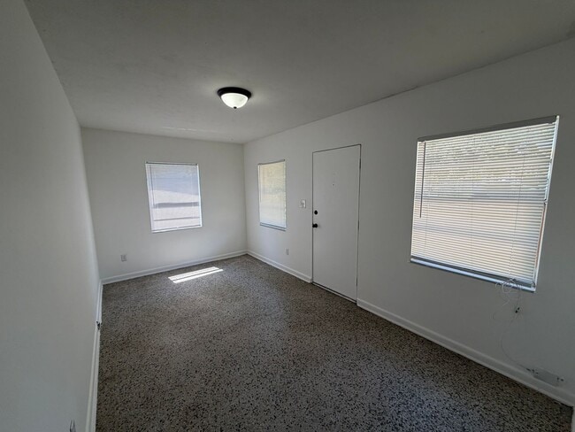 Photo - 2109 S Mills Ave
