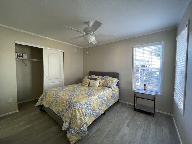 Photo - 6448 Golden Nugget Dr