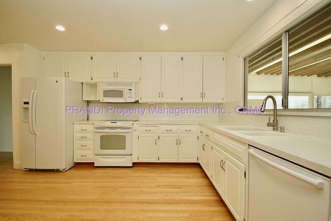 Photo - 1407 Donna St