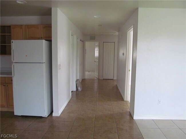 Photo - 664 Alabama Rd S