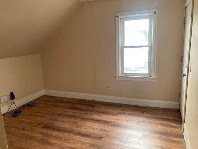 Photo - 509 Chalkstone Ave