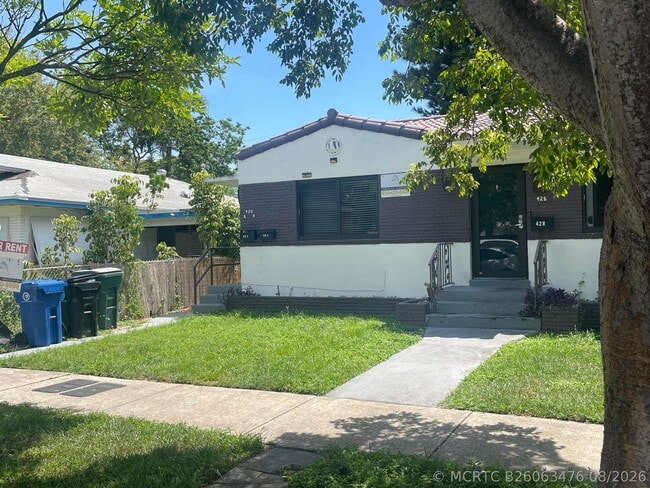 430 NE 1st Ave. Unit A