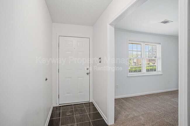 Photo - 3420 Linderwood Dr