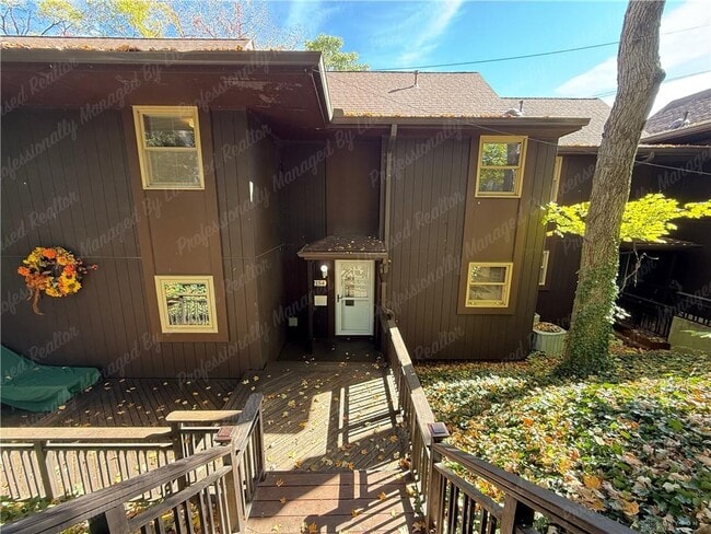 Photo - 2154 Willowgrove Ave