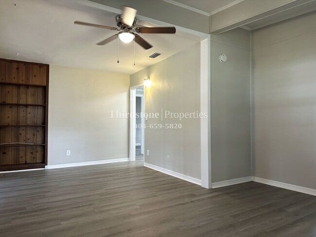 Photo - 3518 Japonica Rd N