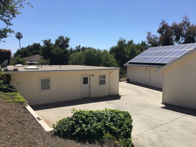 Photo - 4477 Meadowlark Ln Unit A