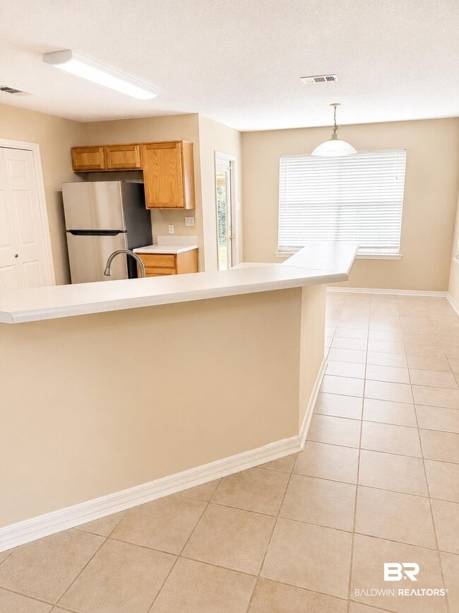 Photo - 406 Belle Chase Ct N
