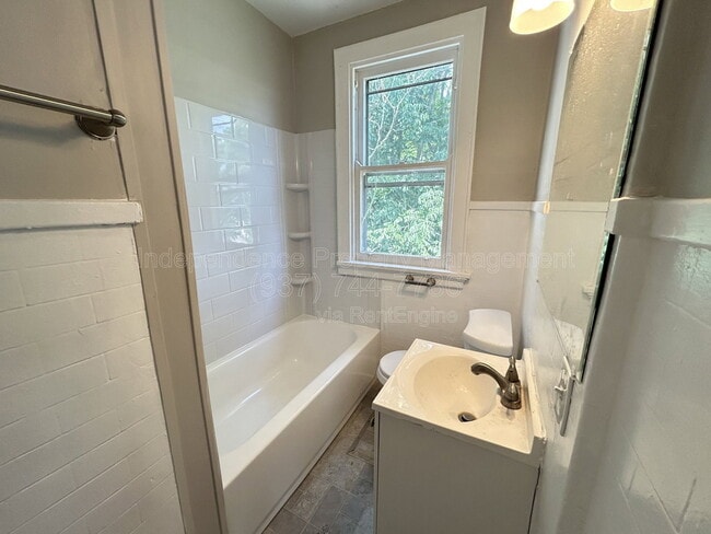 Photo - 5563 Bosworth Pl