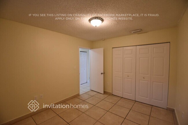 9147 NW 111th Terrace
