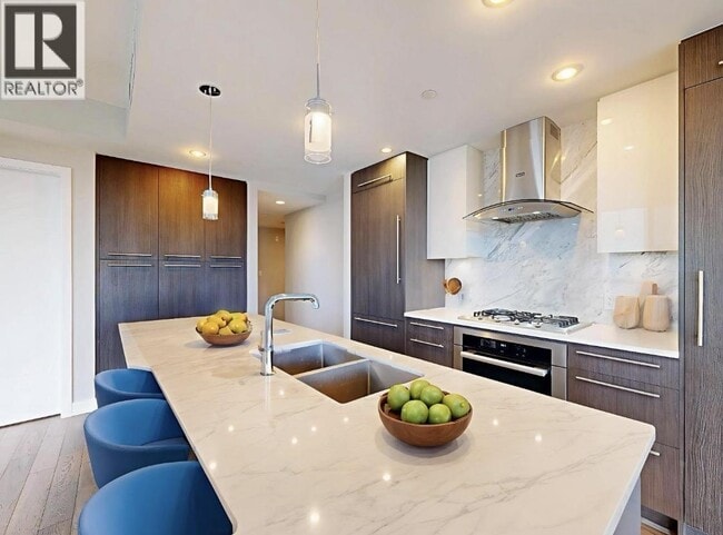 Photo - 677 W 41st Ave Unité 4xx