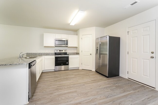Photo - 4330 Shadi Green Ln