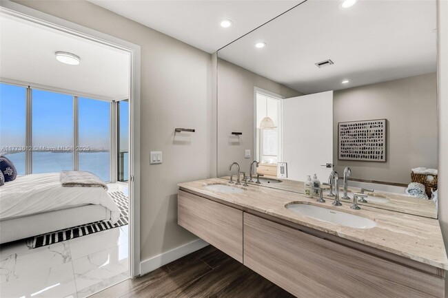 Photo - 2900 NE 7th Ave Condo Unit 3803