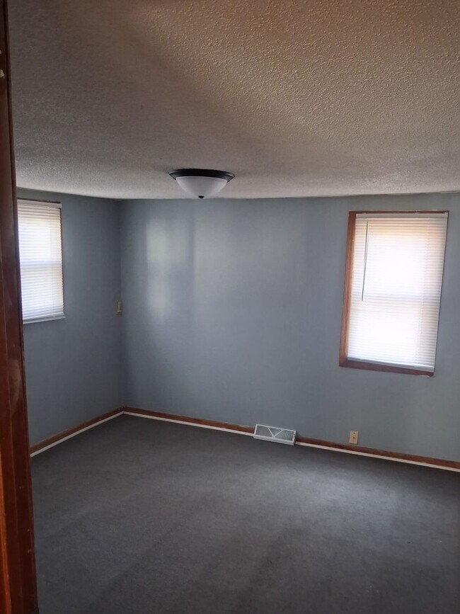 Photo - 2005 E Laurel St