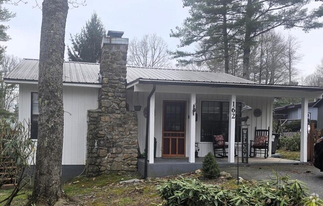 Building Photo - 162 Black Pine Rd Rental