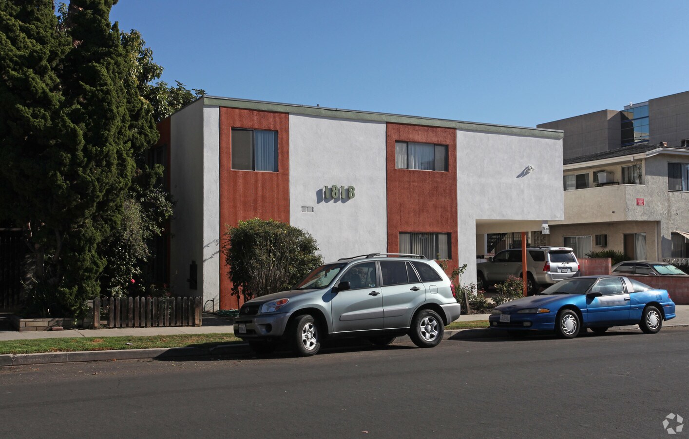 Photo - 1816-1818 Corinth Ave