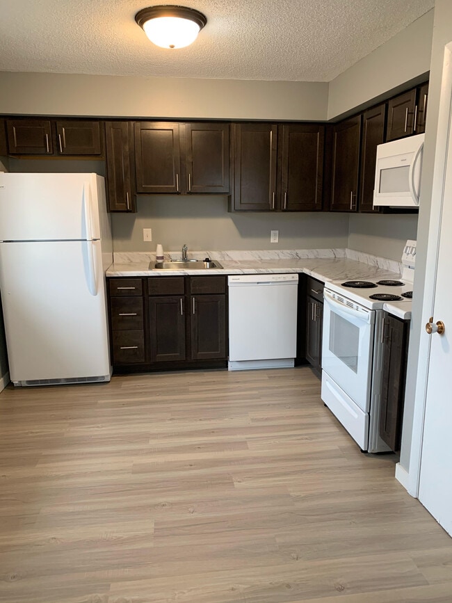 Photo - 2735 E Ave NW