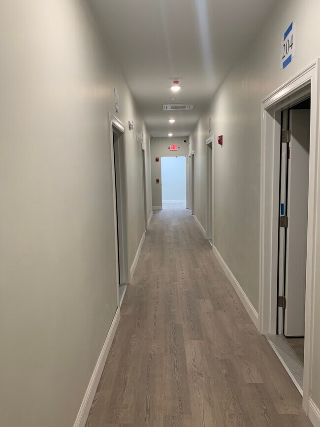 Photo - 14 Yeamans St Unit 309