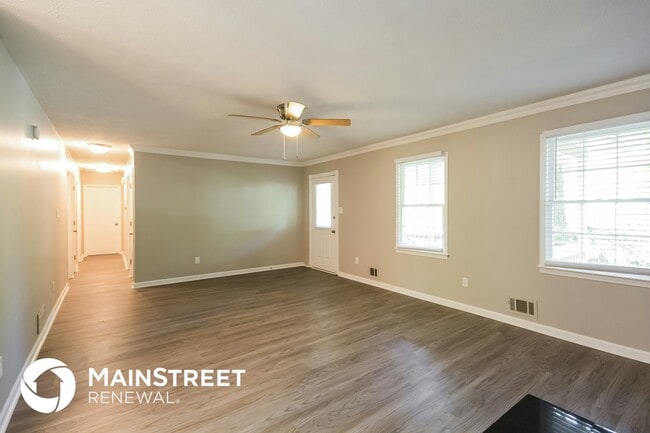 Photo - 2300 Leaf Land Dr