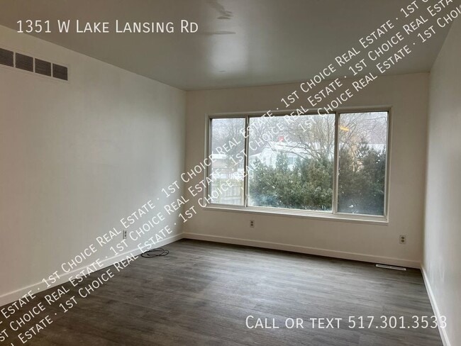 Photo - 1351 W Lake Lansing Rd