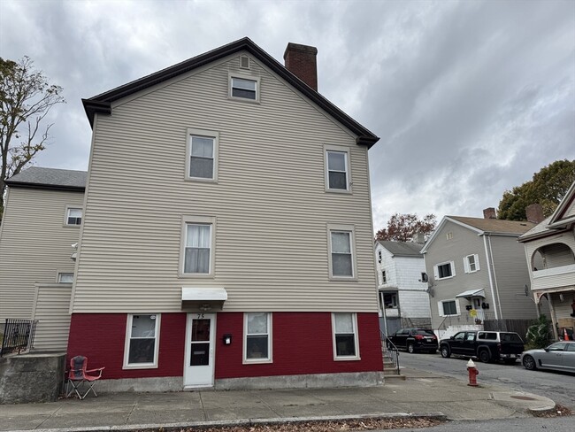 Photo - 148 Maxfield St Unit 3