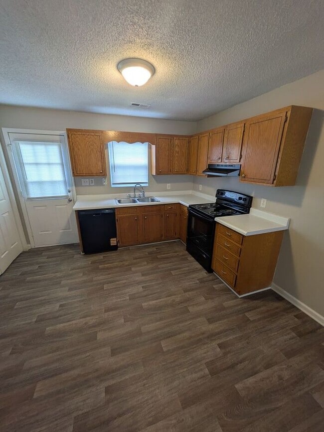 Photo - 2BD/1BA Unit at The Squires in Newton, NC