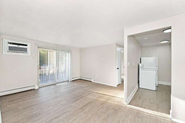 Reed Park Apartments