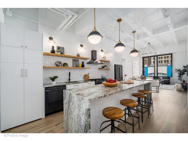 Photo - 20 N State St Unit 411